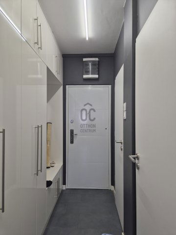 Eladó panellakás, Pécsett, Bajcsy-Zsilinszky utcában 69.99 M Ft