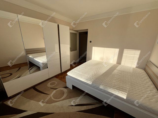 Kiadó panellakás, albérlet, Miskolcon 110 E Ft / hó, 2+1 szobás