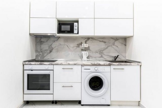 Eladó téglalakás, Budapesten, VII. kerületben 103.9 M Ft