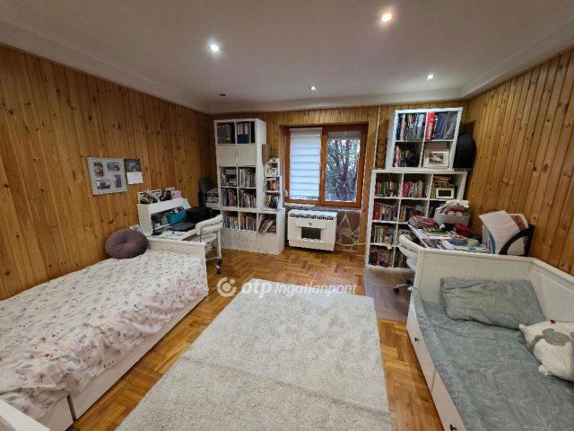 Eladó családi ház, Hajdúböszörményen 62.9 M Ft, 2 szobás