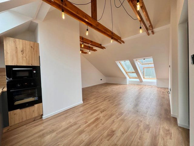 Eladó téglalakás, Pécsett, Bálicsi úton 69.9 M Ft, 2 szobás