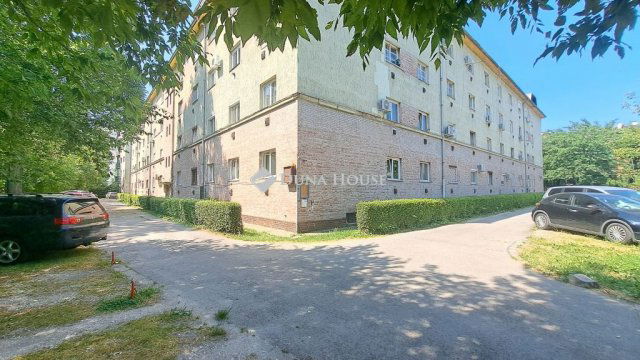 Eladó téglalakás, Budapesten, III. kerületben 40 M Ft, 1 szobás