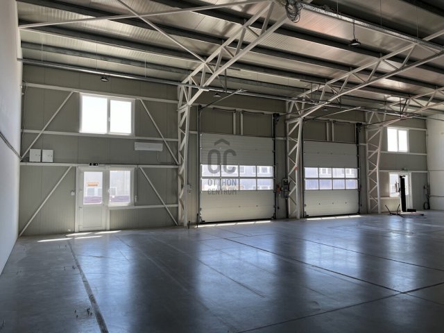 Eladó üzlethelyiség, Nagytarcsán 1300 M Ft