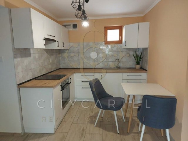 Eladó családi ház, Solton 42 M Ft, 1+1 szobás