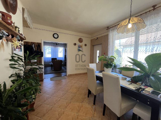 Eladó családi ház, Biharkeresztesen 82.99 M Ft, 5 szobás