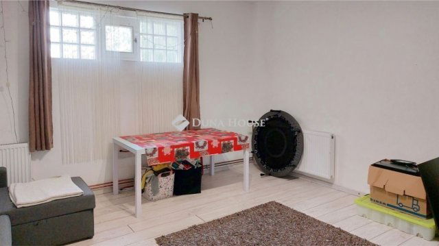 Eladó családi ház, Monoron 32.9 M Ft, 2 szobás