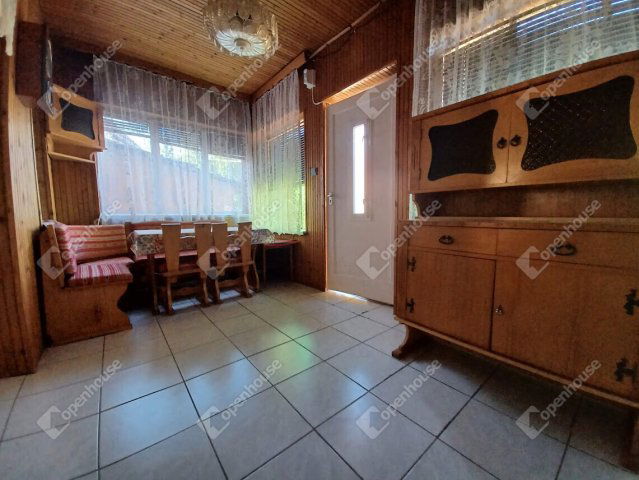 Eladó családi ház, Debrecenben 56 M Ft, 2 szobás