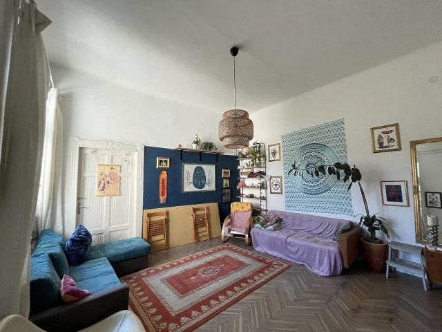 Eladó téglalakás, Budapesten, VII. kerületben, Dohány utcában