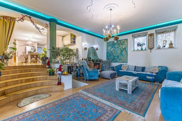 Eladó családi ház, Fóton, Lepke utcában 295 M Ft, 6 szobás