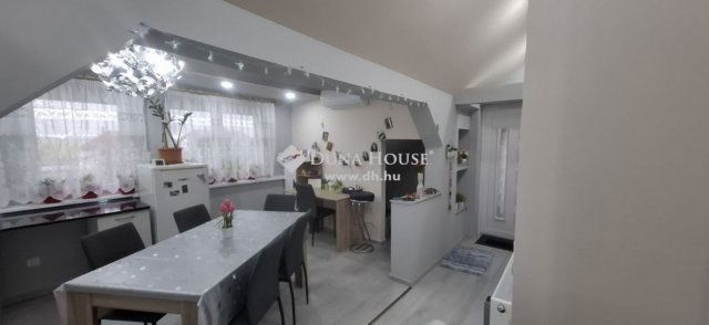 Eladó családi ház, Táplánszentkereszten 85.5 M Ft, 5 szobás