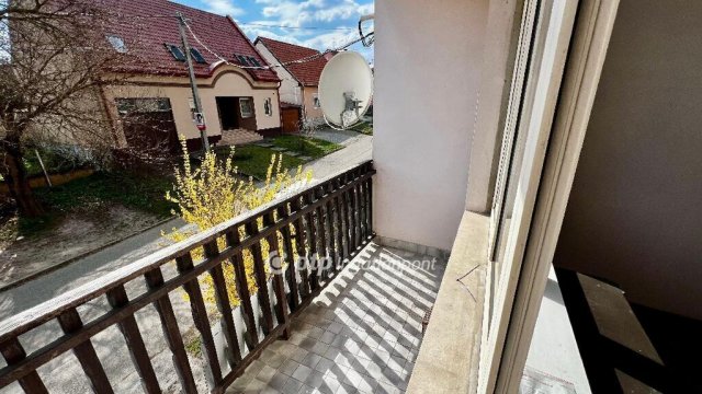 Eladó téglalakás, Egerben 57 M Ft, 3 szobás