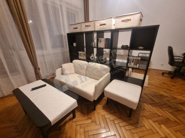 Kiadó téglalakás, albérlet, V. kerületben, Királyi Pál utcában