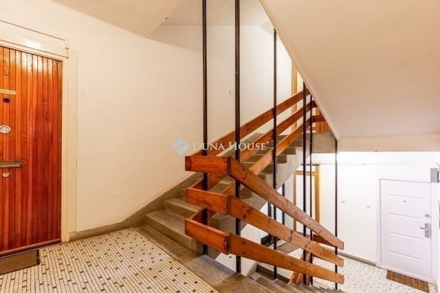 Eladó téglalakás, Budapesten, II. kerületben 135 M Ft, 3 szobás