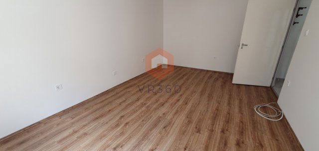 Eladó panellakás, Pécsett, Maléter Pál úton 38.5 M Ft