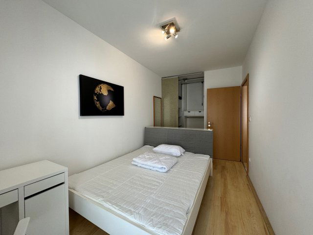 Kiadó téglalakás, albérlet, Pécsett, Hungária utcában