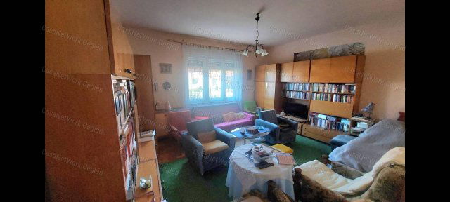 Eladó családi ház, Cegléden 44.9 M Ft, 3 szobás