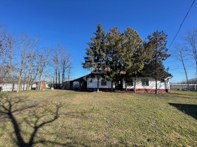 Eladó mezogazdasagi ingatlan, Kisteleken 19.8 M Ft, 3 szobás