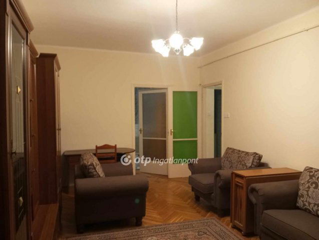 Kiadó téglalakás, albérlet, Egerben 130 E Ft / hó, 2 szobás