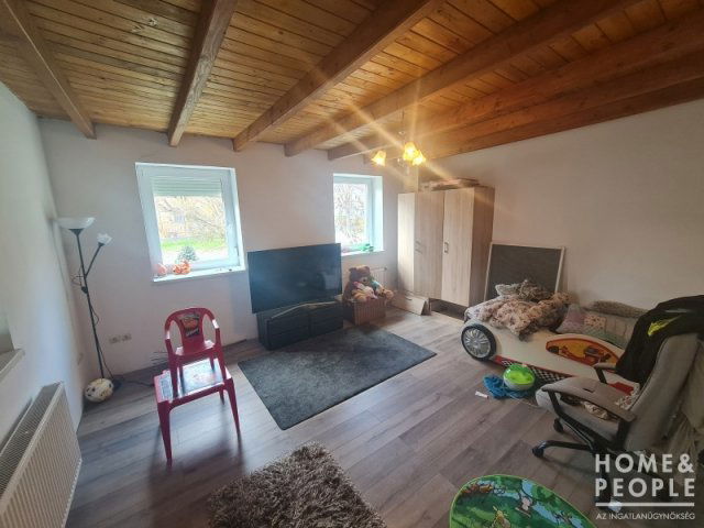 Eladó családi ház, Hódmezővásárhelyen 59.8 M Ft, 3 szobás