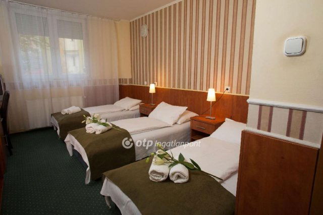 Eladó hotel, Budapesten, VIII. kerületben 2787.6 M Ft