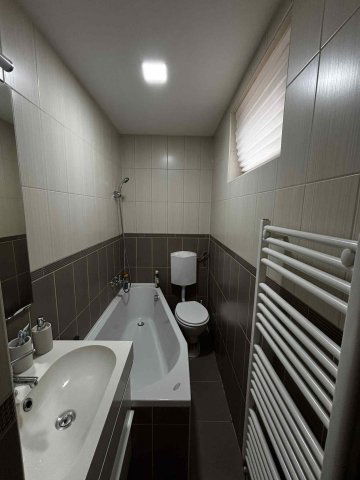 Eladó családi ház, Szolnokon 64.9 M Ft, 3 szobás