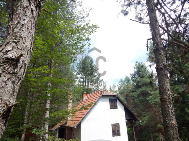Eladó nyaraló, Apátistvánfalván 39.9 M Ft, 2 szobás