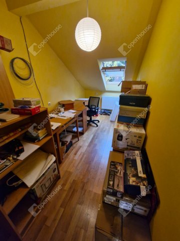 Eladó téglalakás, Nagykanizsán 64.5 M Ft, 6 szobás