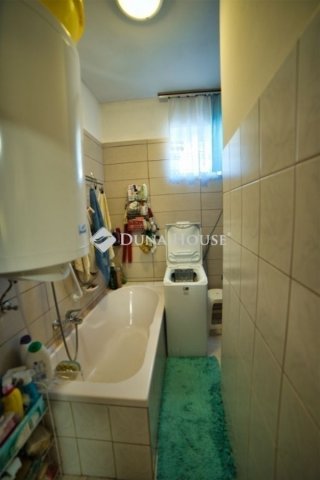 Eladó családi ház, Körmenden 62.9 M Ft, 6 szobás