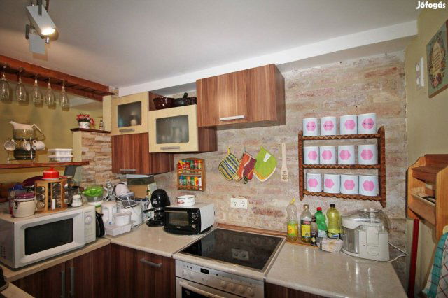 Eladó családi ház, Bikalon 19.5 M Ft, 1+1 szobás