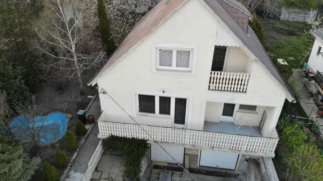 Eladó családi ház, Várpalotán 99.6 M Ft, 4 szobás