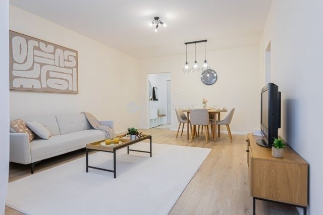 Eladó panellakás, Budapesten, XI. kerületben 89.5 M Ft, 2 szobás