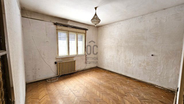 Eladó ikerház, Budapesten, III. kerületben 119.9 M Ft, 3 szobás