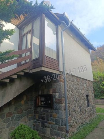 Eladó családi ház, Visegrádon, Harangvirág utcában 119 M Ft
