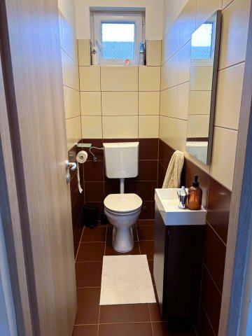 Eladó ikerház, Szigethalmon 89.9 M Ft, 4 szobás