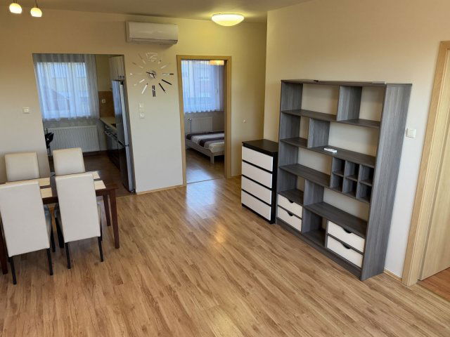 Eladó téglalakás, Miskolcon 42 M Ft, 1+2 szobás