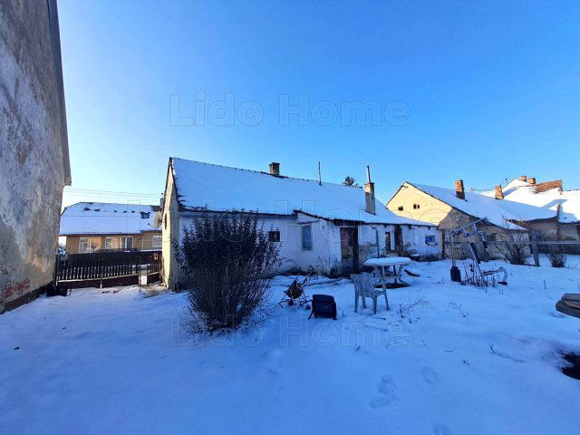 Eladó családi ház, Zalakomáron 11 M Ft, 3 szobás