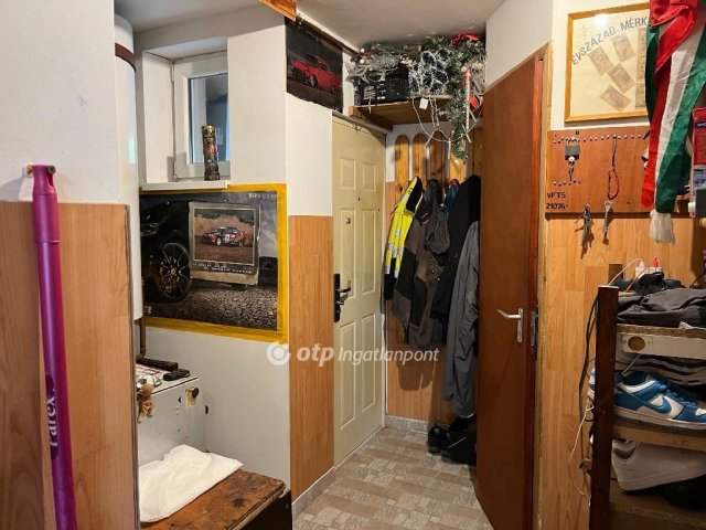 Eladó családi ház, Csóron 120 M Ft, 3 szobás