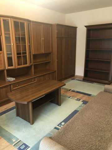 Kiadó panellakás, albérlet, Debrecenben 180 E Ft / hó