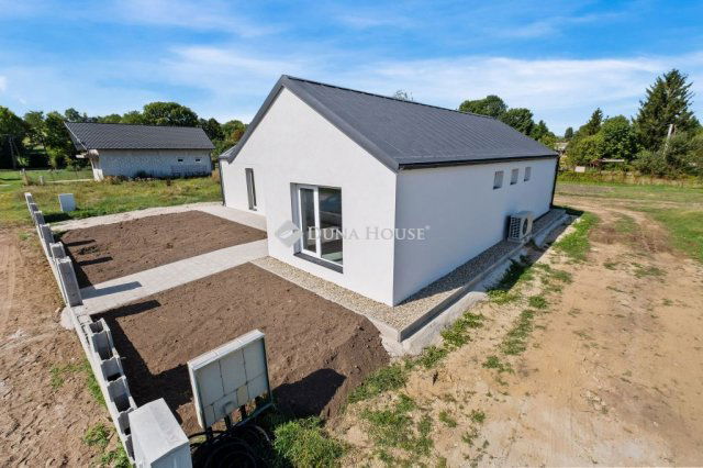 Eladó családi ház, Bodméren 87.9 M Ft, 2+2 szobás