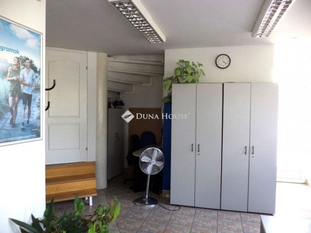 Eladó iroda, Gárdonyban 89.9 M Ft / költözzbe.hu
