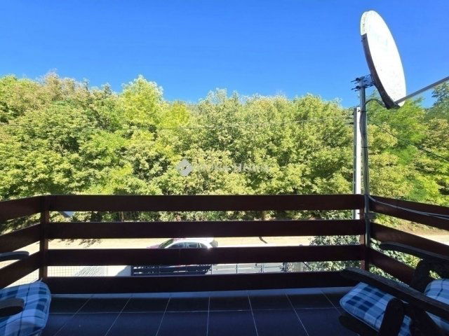 Eladó családi ház, Pécelen 69.9 M Ft, 3 szobás