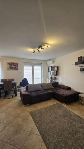 Kiadó téglalakás, albérlet, Debrecenben 250 E Ft / hó, 2 szobás