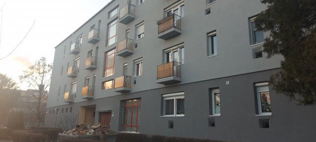Kiadó téglalakás, albérlet, Miskolcon, Zsolcai kapun, 1 szobás