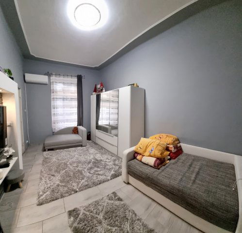 Eladó téglalakás, Budapesten, VIII. kerületben, Mátyás téren