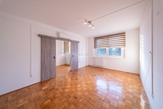 Eladó panellakás, Miskolcon 35.999 M Ft, 1+2 szobás