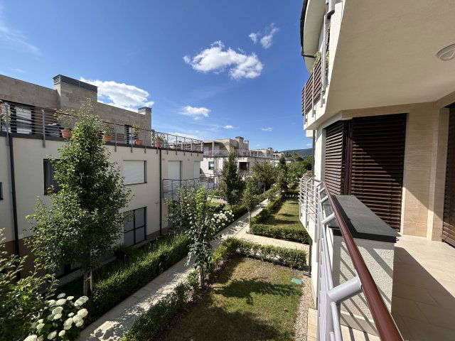 Eladó téglalakás, Budapesten, III. kerületben 179.9 M Ft