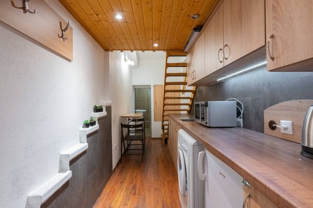 Eladó téglalakás, Budapesten, V. kerületben 24.9 M Ft, 1 szobás