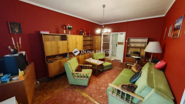 Eladó téglalakás, Zalaegerszegen, Platán soron 31.5 M Ft