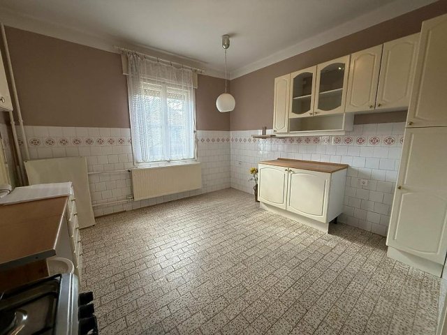 Eladó ikerház, Budapesten, XVII. kerületben 80 M Ft, 3 szobás