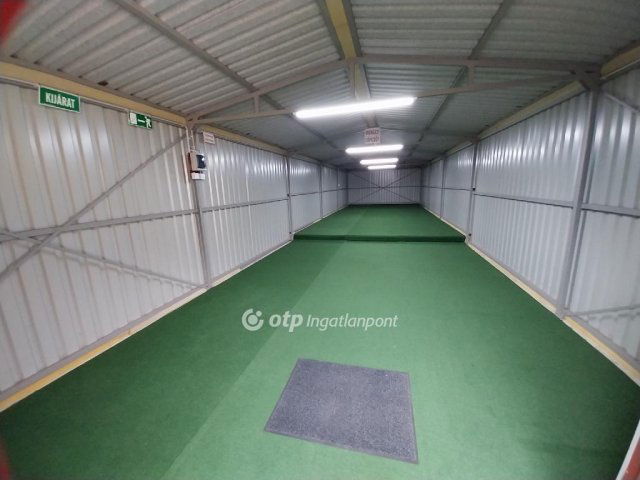 Eladó ipari ingatlan, Nyíregyházán 69.9 M Ft
